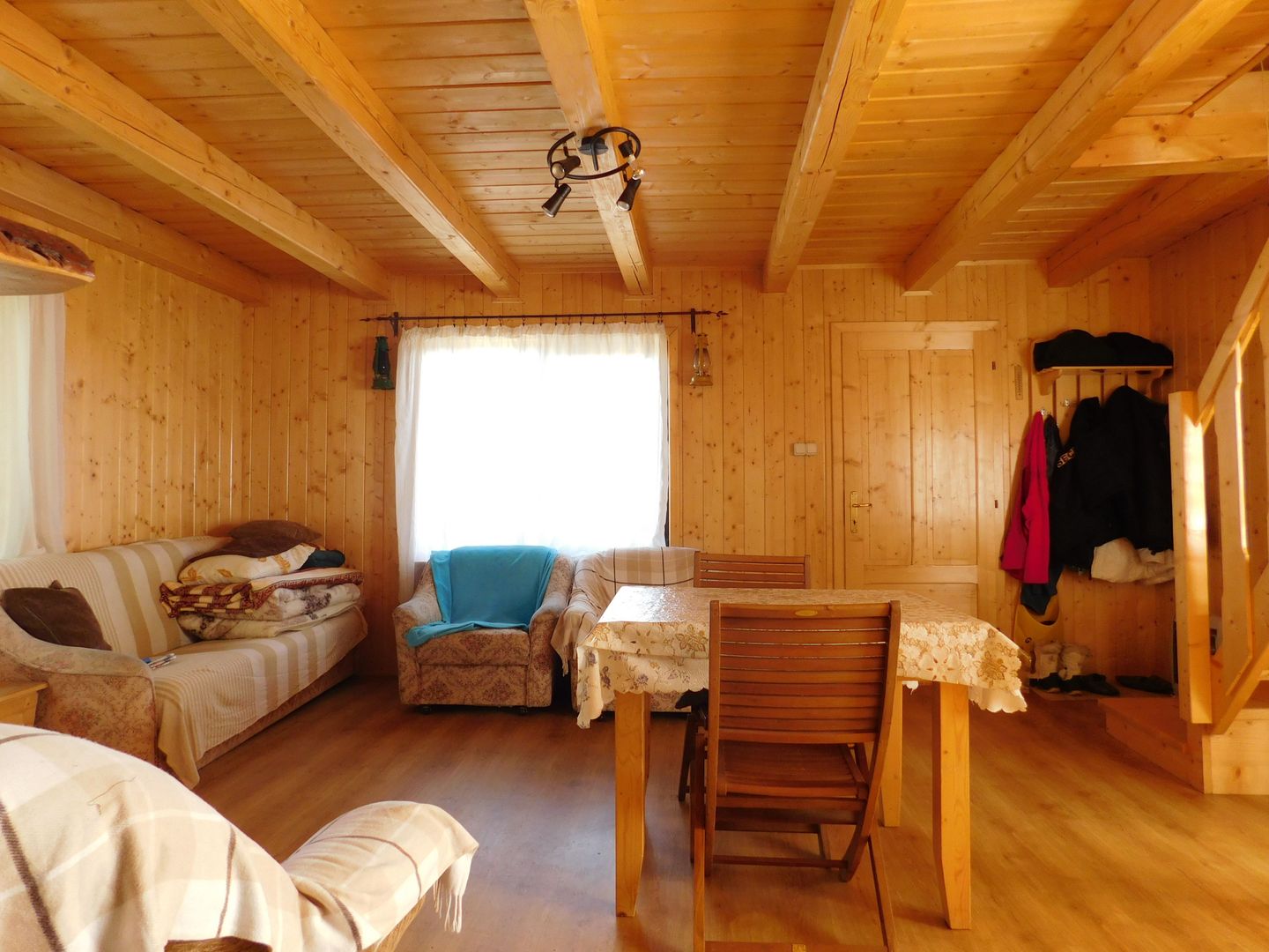 Casă de vacanta de vanzare, in Marisel, langa Cabana Motilor - Poză 27