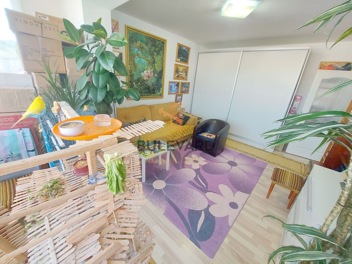 Apartament cu 3 camere, zona Terra! - Poză 1