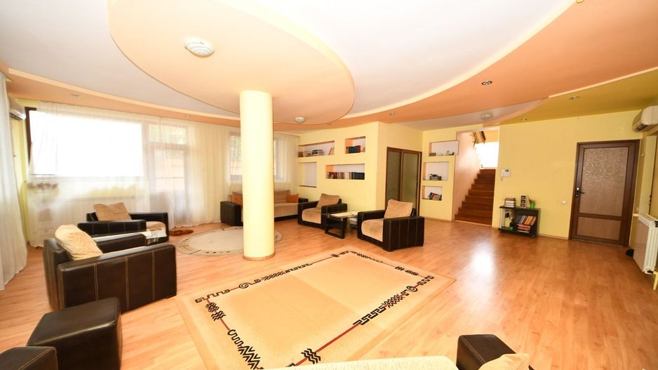 Vila spatioasa, constructie solida, zona micro 17 – Galati - Poză 38