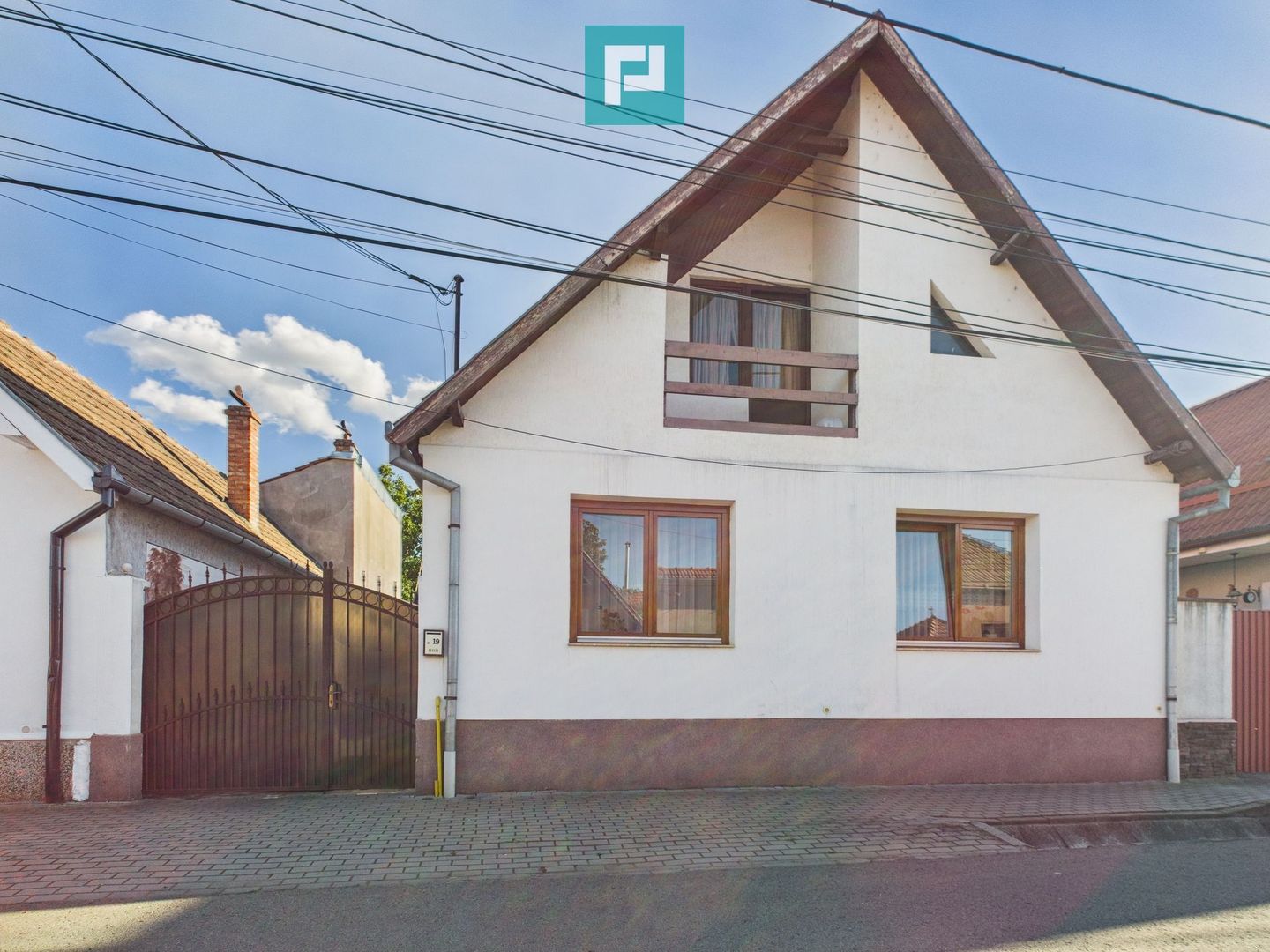 Casă cu 4 camere, curte și atelier mecanic - Sebeș - Poză 10