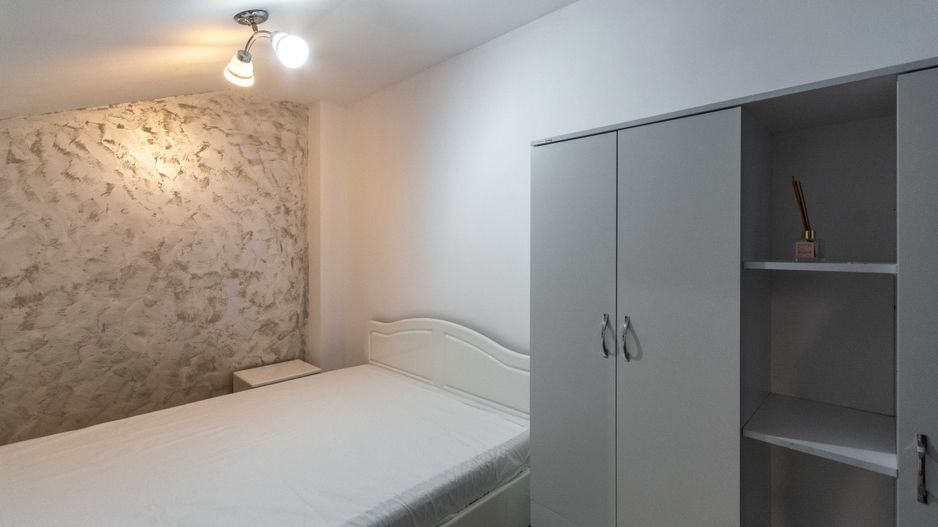 Bucurestii Noi - Chitila Ap 3  camere la curte, terasa, comision 0% - Poză 7