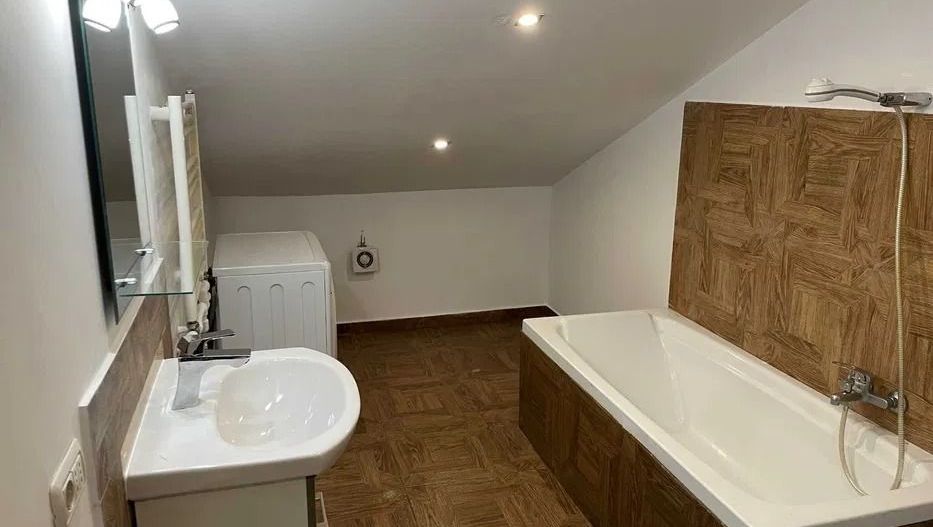 AP. 3 CAMERE LUJERULUI, BLOC NOU, BUCATARIE OPEN-SPACE, METROU 15 MIN - Poză 6