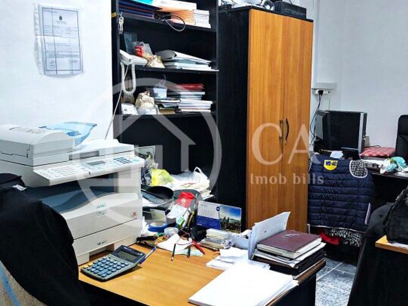 Spatiu comercial de vanzare in zona Rogerius - Poză 3