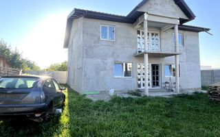 Casa la gri, 7 camere, 2 bai - Poză 1