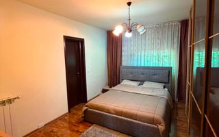 Casă 300 mp în Micești | Teren 2.026 mp | 4 dormitoare - Poză 2