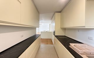 4 camere cu VEDERE PANORAMICA in Floreasca Residence - Poză 10