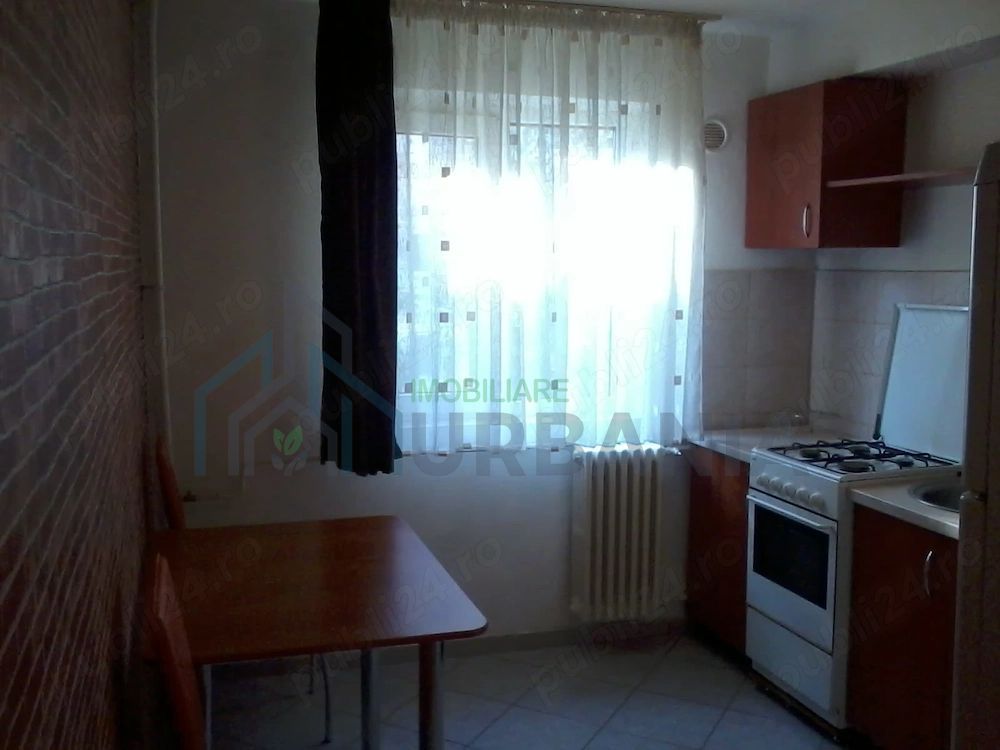 Garsoniera de inchiriat, Podu Ros, Iasi - 25 mp, mobilata si utilata - Poză 4