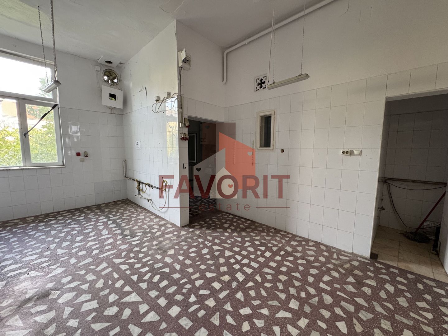 COMISION 0%. Spatiu de inchiriat in centrul Timisoarei. Disponibil imediat - Poză 22