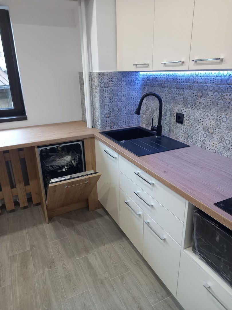 4 camere renovat | vedere fântâni Unirii | Bibescu Vodă | 106 mp - Poză 6