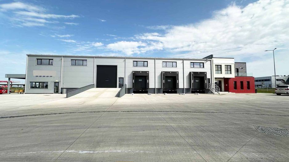 Hala de inchiriat, Arad Zona Industriala Sud- 871 mp - Poză 1