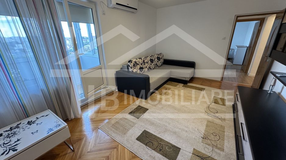 Apartament cu 2 camere, decomandat, 54mp, Zona Pandurilor - Poză 2