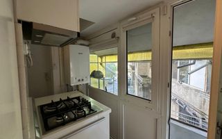 Apartament 3 camere de închiriat - Poză 10