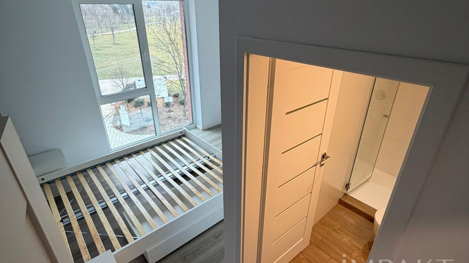 Apartament 3 camere cu priveliște spre parc – zona semicentrala - Poză 6