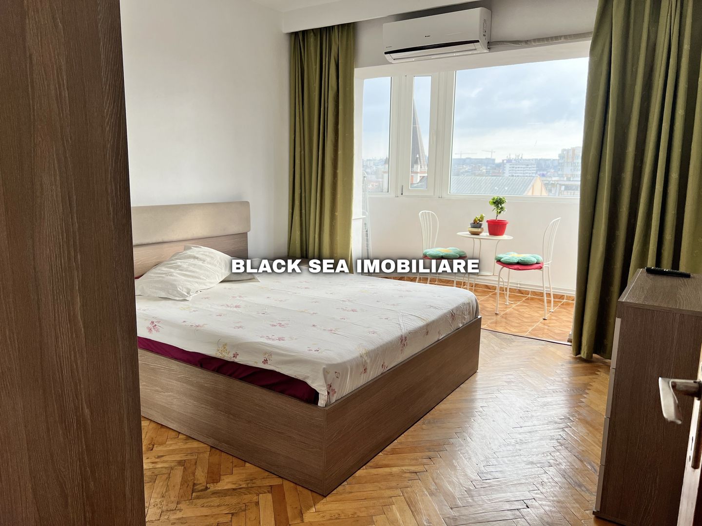 Apartament 3 camere de vanzare - zona Tomis 3 - Gaze / Ocazie Unica - Poză 5