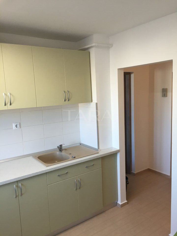 Apartament decomandat Mănăştur complet renovat şi utilat. - Poză 5