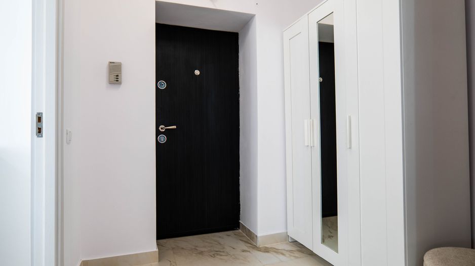 Vanzare apartament 2 camere, complet renovat, Metrou si Parc Bazilescu - Poză 28