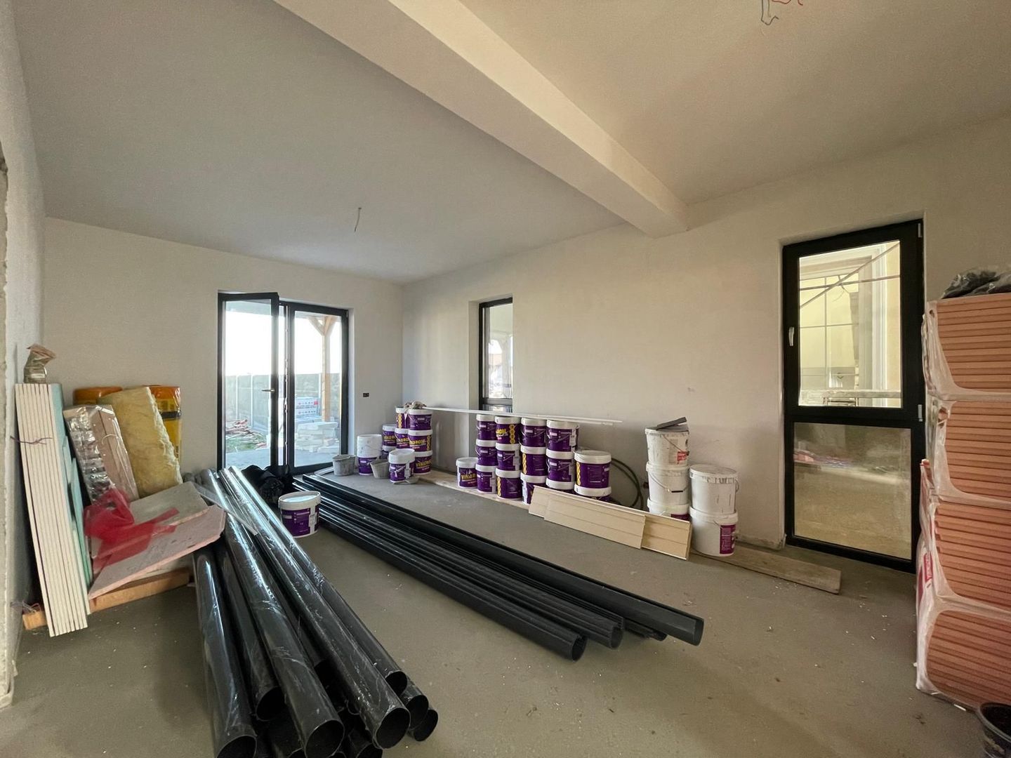 Duplex despartit prin camera tehnica - 5 camere - Mosnita - Poză 1