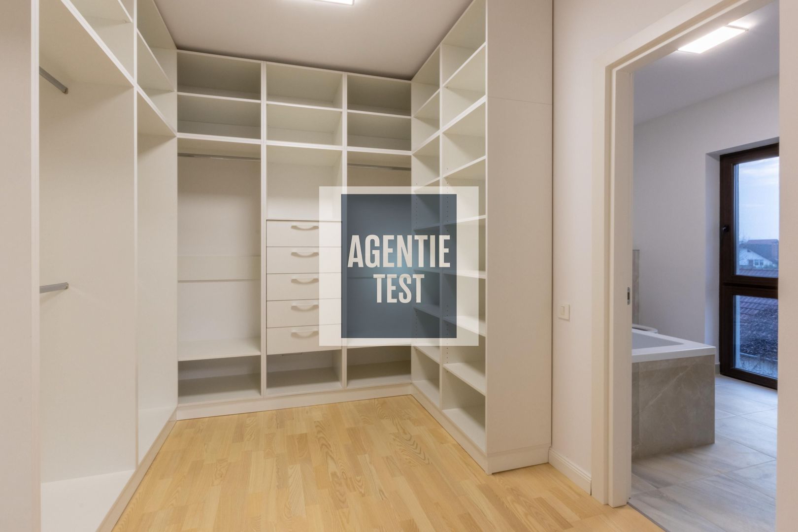 Apartament cu 4 camere de închiriat în zona Alexandru cel Bun - Poză 15