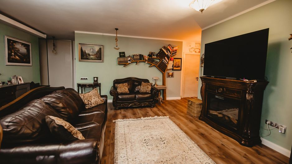 Apartament la Cheie cu parcare Subterana Buna ZIua - Poză 13