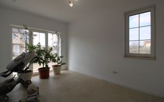 Duplex, semi-mobilat (doar bucataria) la prima inchiriere. - Poză 2