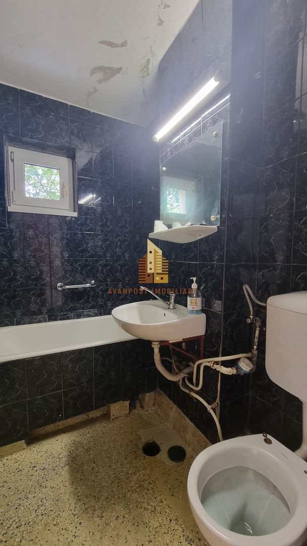 | Apartament cu 4 camere de vanzare | Cartierul Grigorescu | Etaj 2| - Poză 7