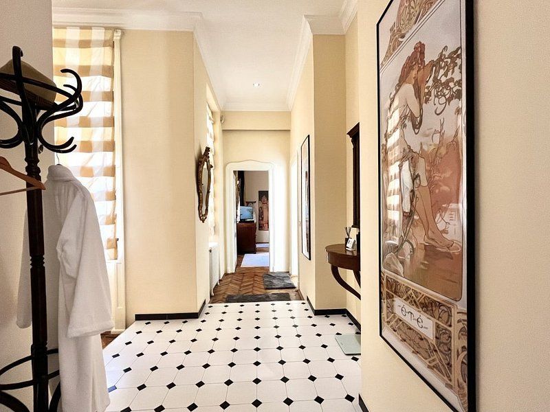 Tur virtual-2 camere, elegant arhitectural,  vedere in Piața Victoriei - Poză 13