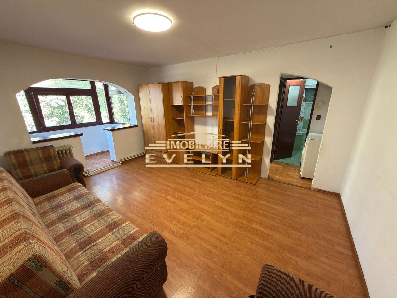 De vânzare apartament 2 camere – Aleea Nucului - Poză 1