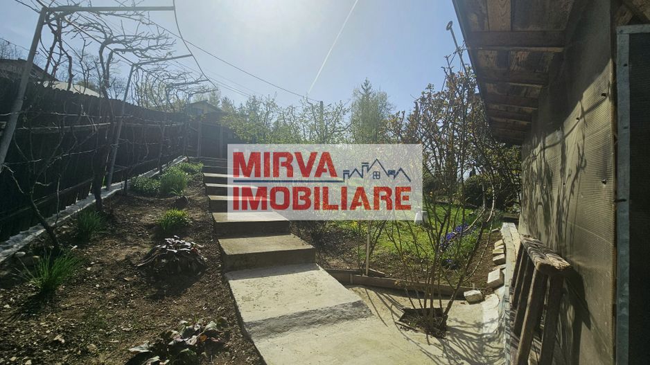 🏡 VILĂ ELEGANTĂ CU PRIVELIȘTE DEOSEBITĂ – VALENII DE MUNTE - Poză 11