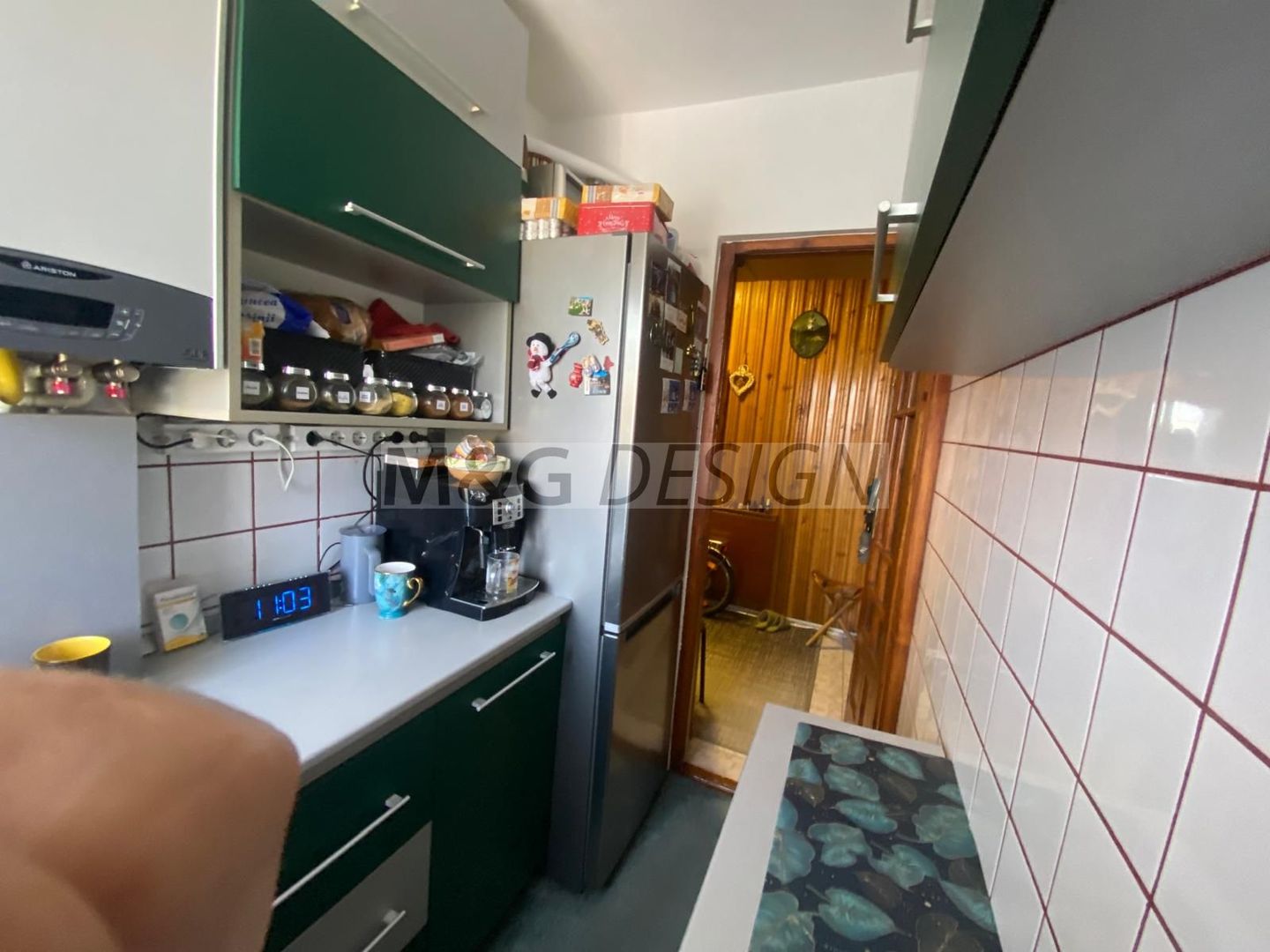 Apartamnt 3 camere Sagului cu centrala - Poză 26
