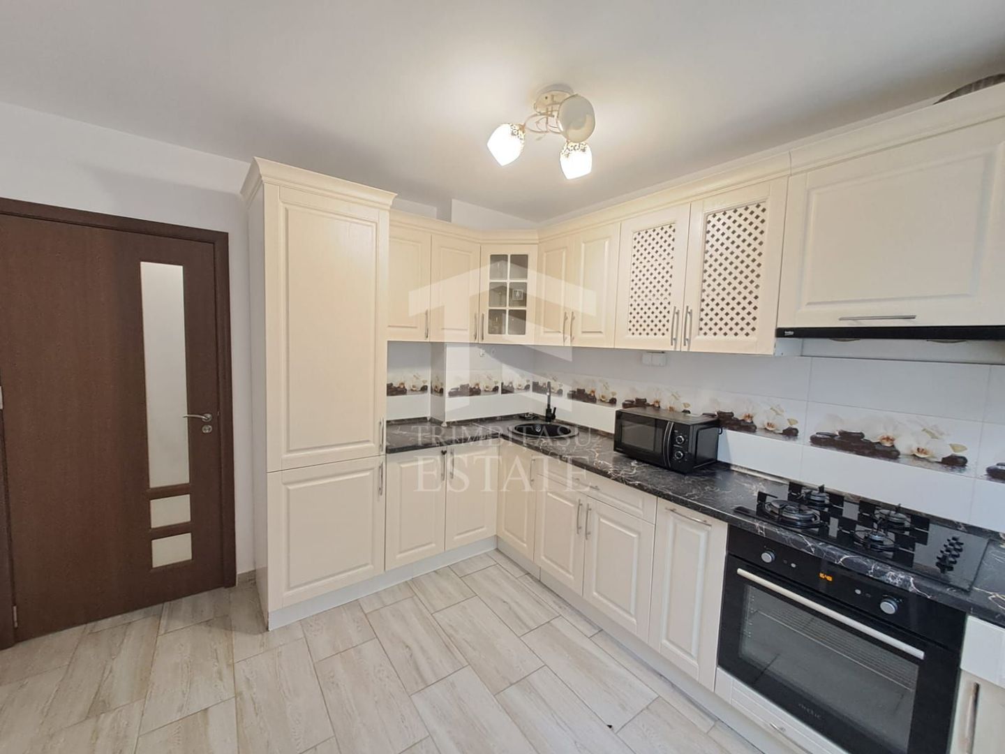 Apartament 2 camere Metrou Raul Doamnei - Poză 1