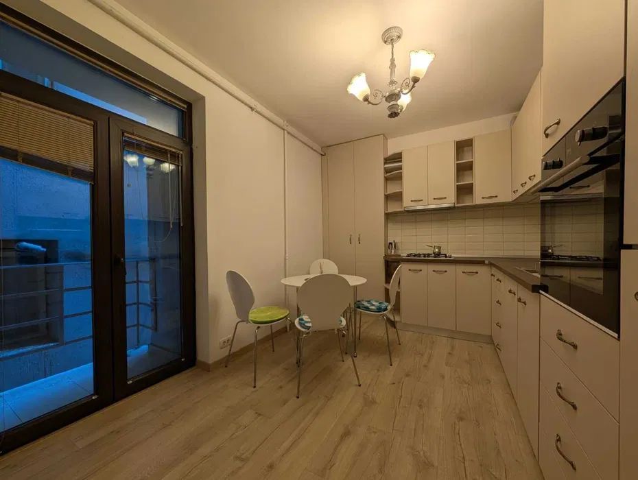 APARTAMENT LUX METROU ZONA PIATA ROMANA - Poză 7