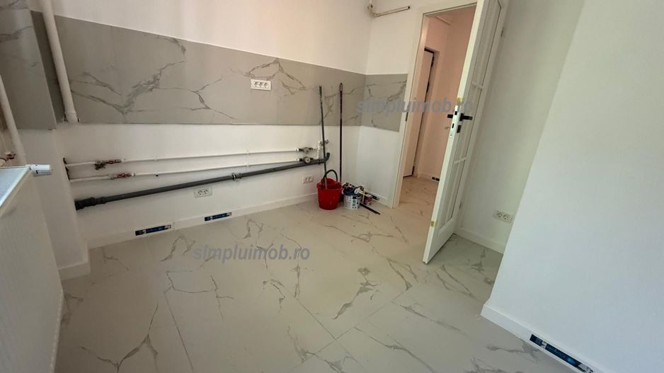 Metrou Titan renovat complet 3 camere - Poză 11