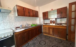 Apartament 3 camere de vânzare – Zona Mal, ideal pentru familie - Poză 14