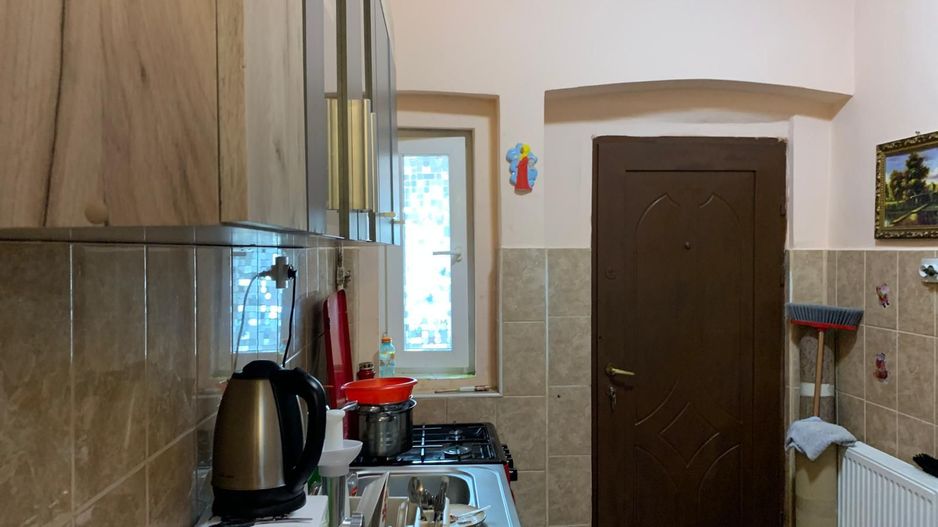 Apartament 2 camere de 50 mp la curte comuna in Sinaia - Poză 5