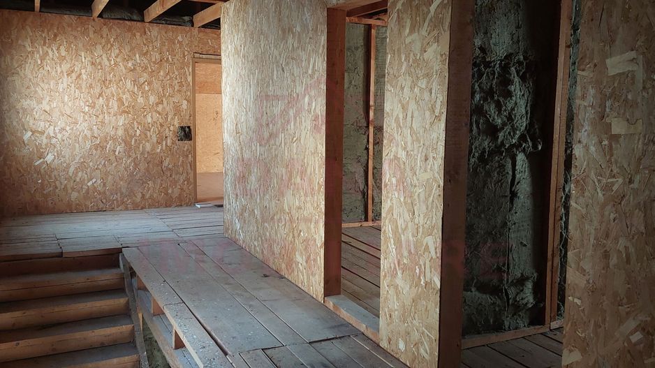 CASĂ INDIVIDUALĂ LA GRI 4CAMERE \RUSCA MONTANĂ \JUD.CS - Poză 12