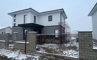 Sacalaz individuala P+E,Terasa,balcon,2 bai,5 camere,2 F.s - Poză 6