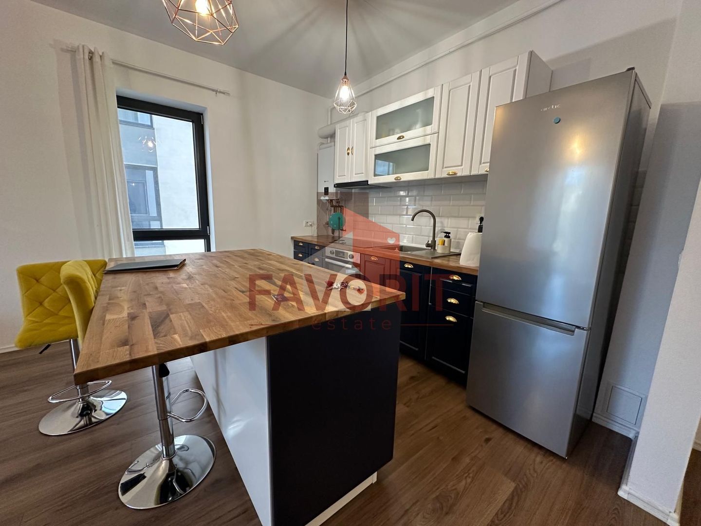 2 camere | etaj intermediar | centrala proprie | loc parcare | finisaje premium - Poză 4