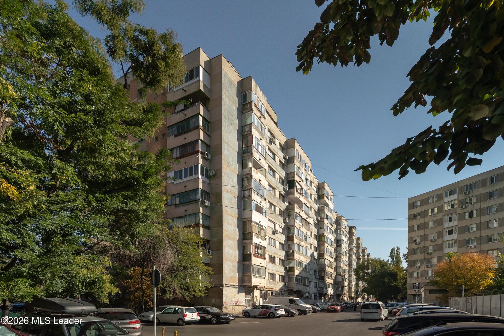 Garsoniera luminoasa Iuliu Maniu - Metrou Gorjului 2 minute - Poză 10