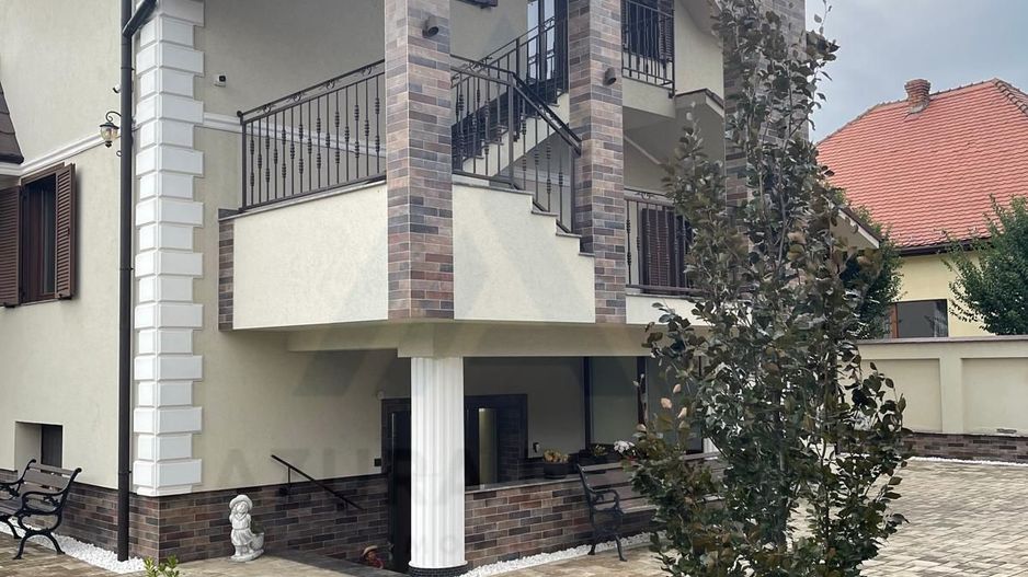 Vila 360 mp utili super exclusivista si teren 750 mp in Sibiu - Poză 18