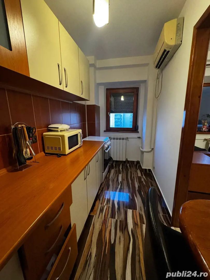 Vanzare Garsoniera intre Metrou Timpuri Noi, Mall Vitan si Bd. Nerva Traian - Poză 6