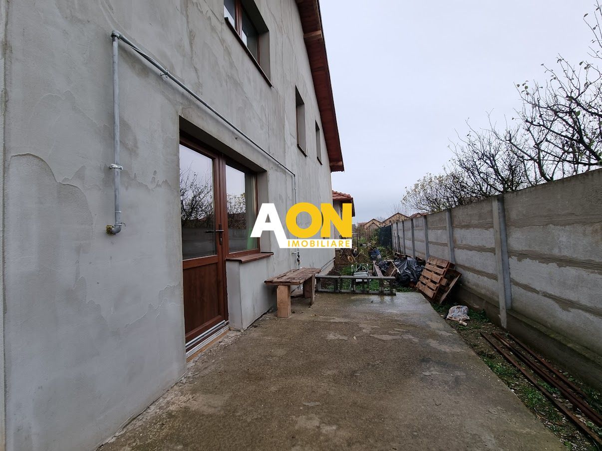 Casa Individuala 6 Camere, Zona Barabant - Poză 4