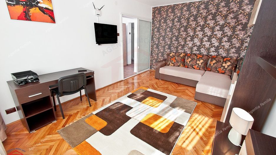 Apartament 1 cameră de închiriat, Centru - Poză 2