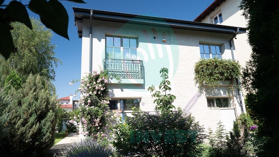 Unic și Elegant: Refugiul Provençal din Capitală - Poză 5