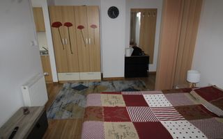 Se afla la 5 minute de Complex, ideal pentru studenti, centrala proprie - Poză 2