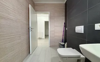 Apartament 2 camere | Decomandat | Parcare | Boxă | Tractorul - Poză 12