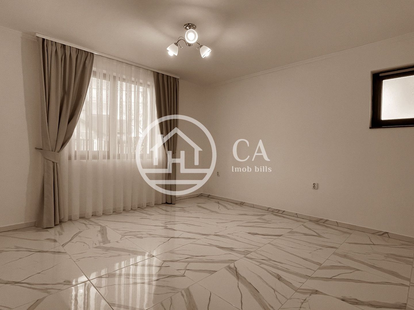 Casă de vanzare  cu 4 camere în Santandrei, Oradea. - Poză 9