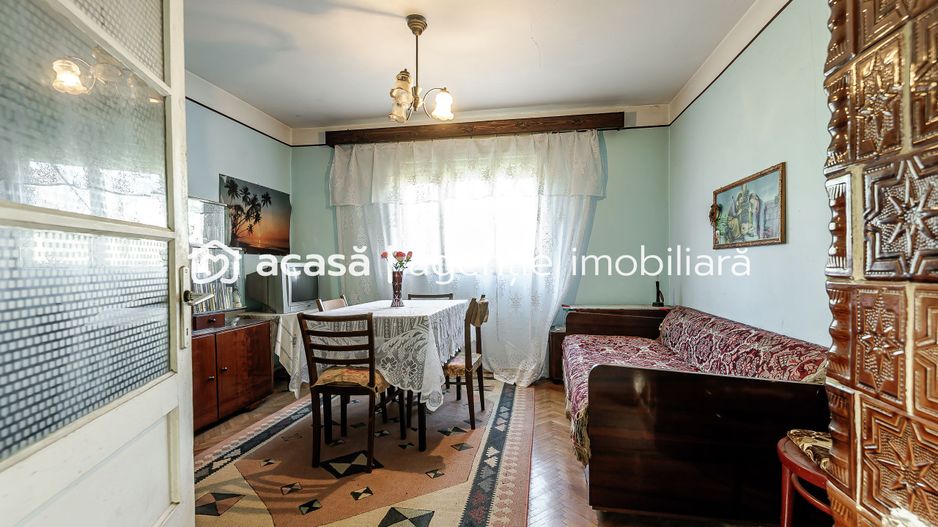 VANDUT! Casa din caramida 3 camere - Teren 755 mp - Livada, Arad - Poză 3