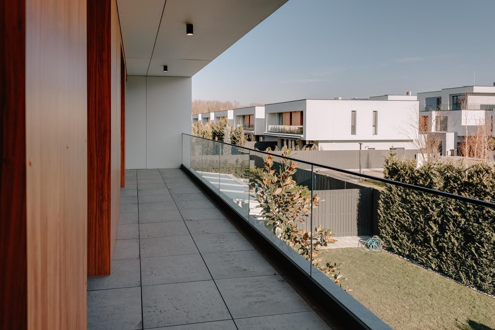 Vilă individuală cu design contemporan în Residence 5 Villas - Poză 25