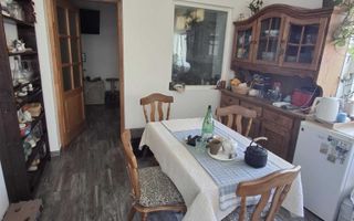 Casă cu grădină în centrul orașului Satu Mare - Poză 2