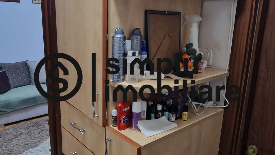 2 camere semidecomandate, etajul 2- Brazda lui Novac! - Poză 9